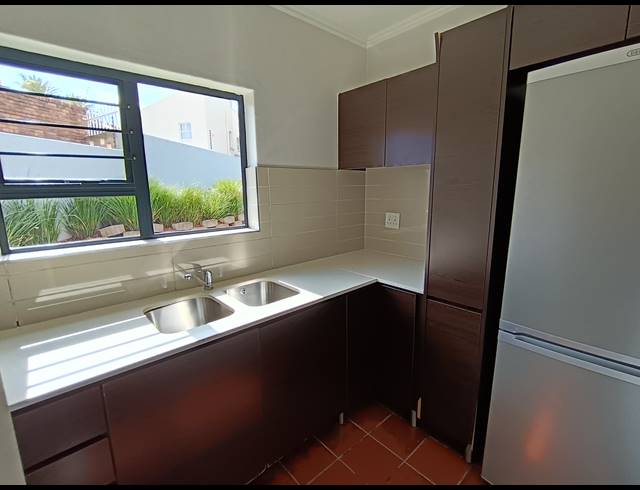 2 BEDROOM APARTMENT FOR SALE IN GLENEAGLES